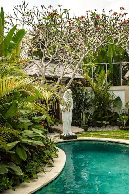 Villa Nelayan Sands