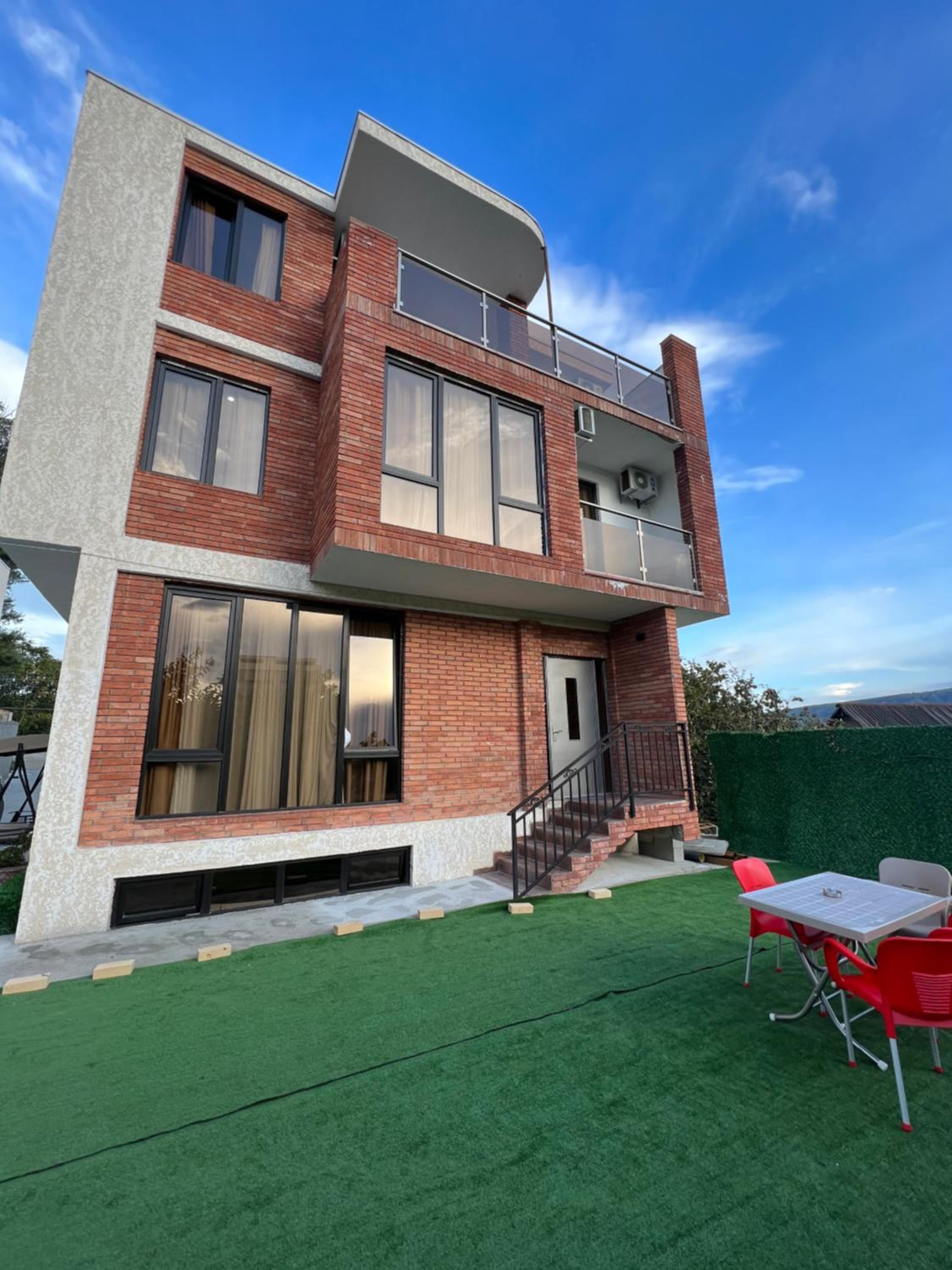 Villa for families and friends 1 view 2
