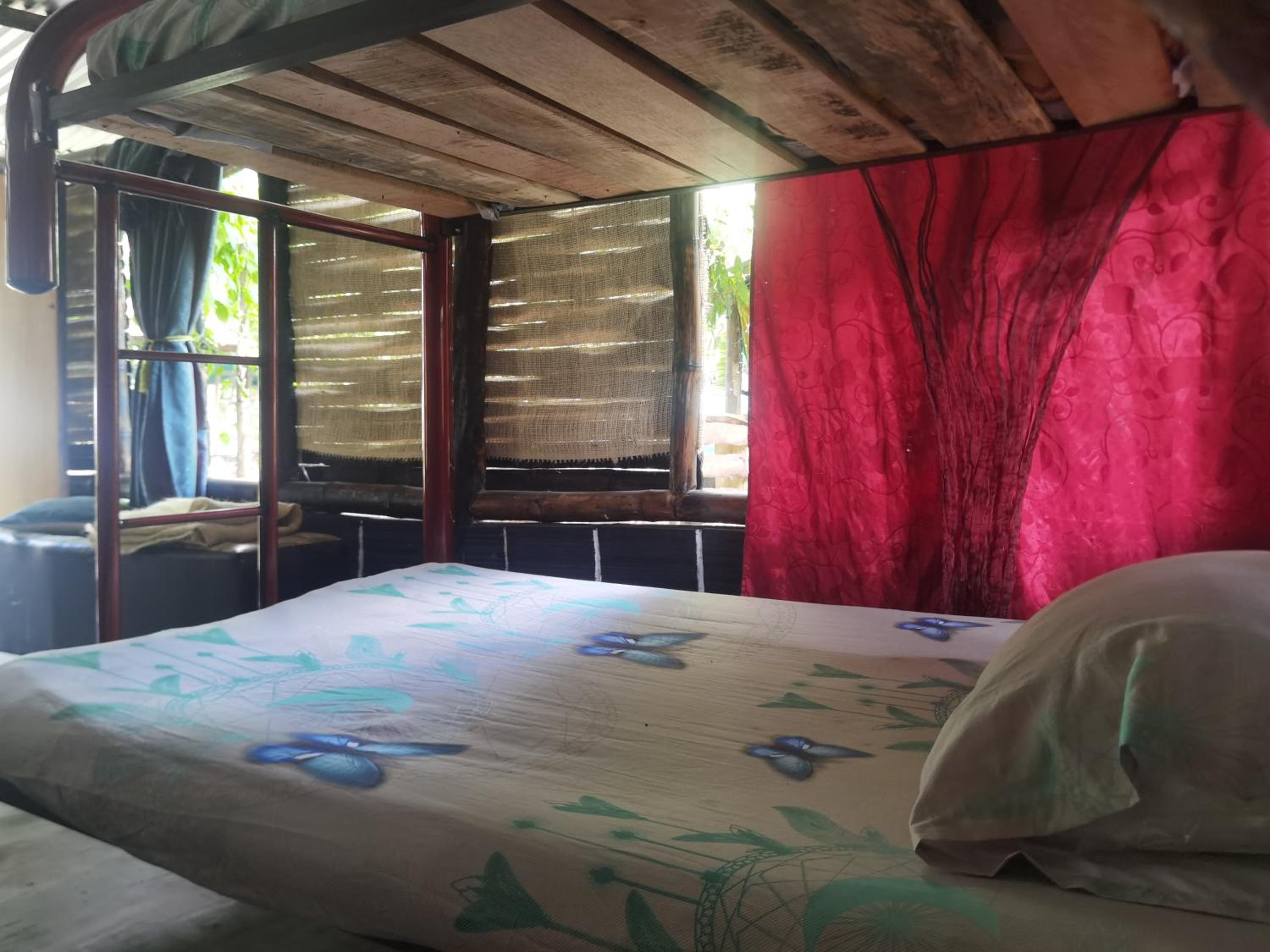 La Esmeralda (Guapes Travel)