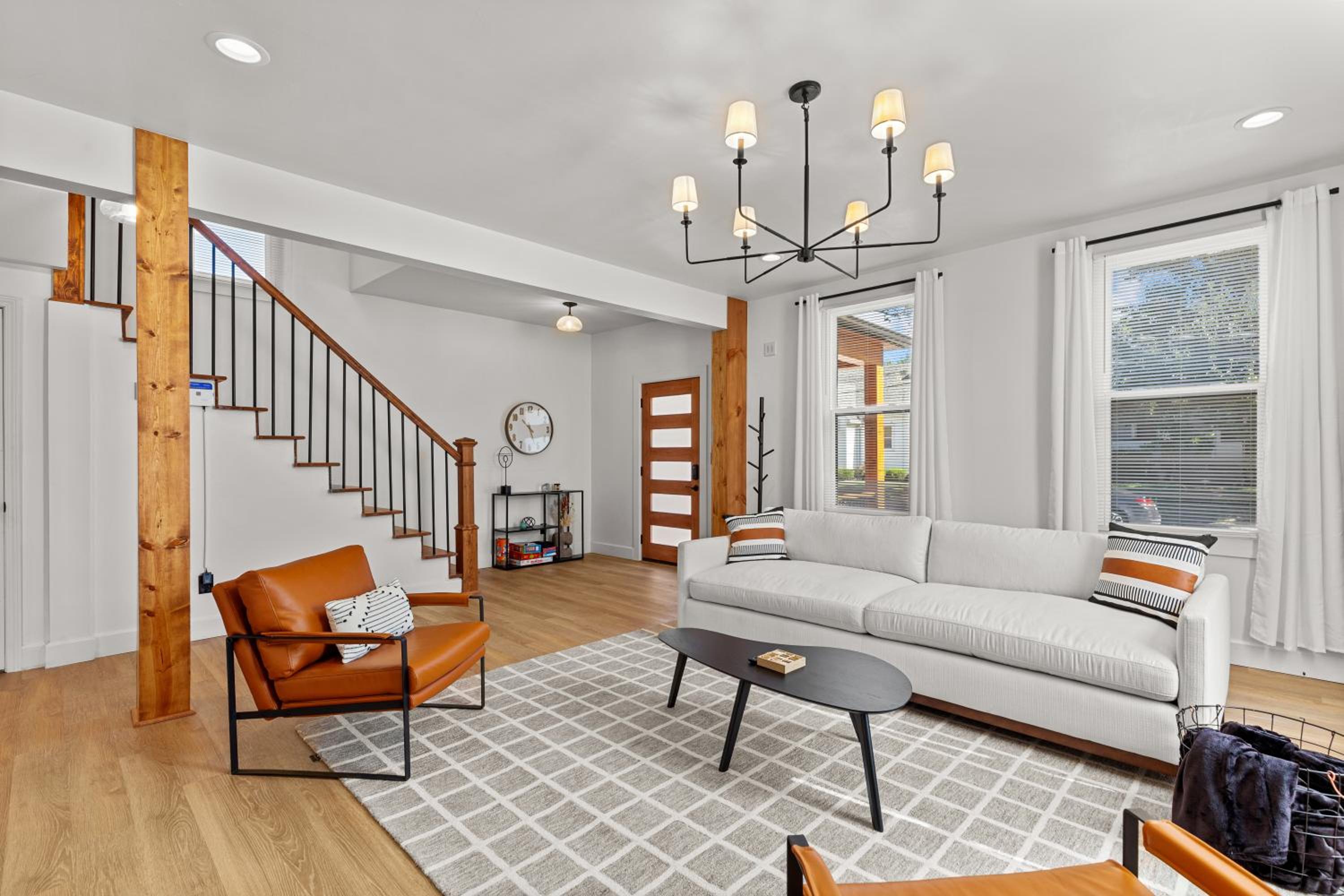 Wine Country Getaway | JZ Vacation Rentals view 4