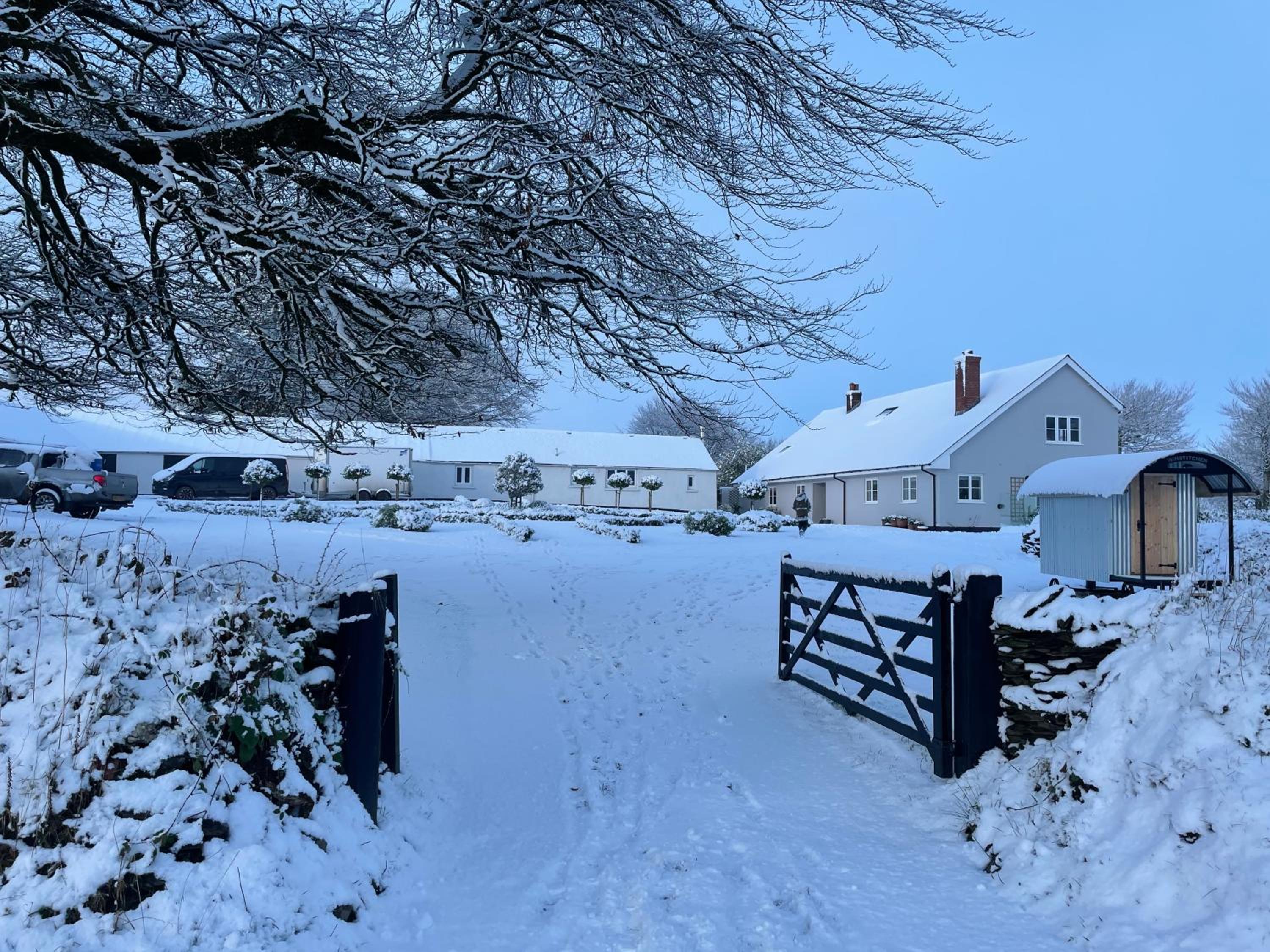 Winstitchen Cottage situated near the River Barle