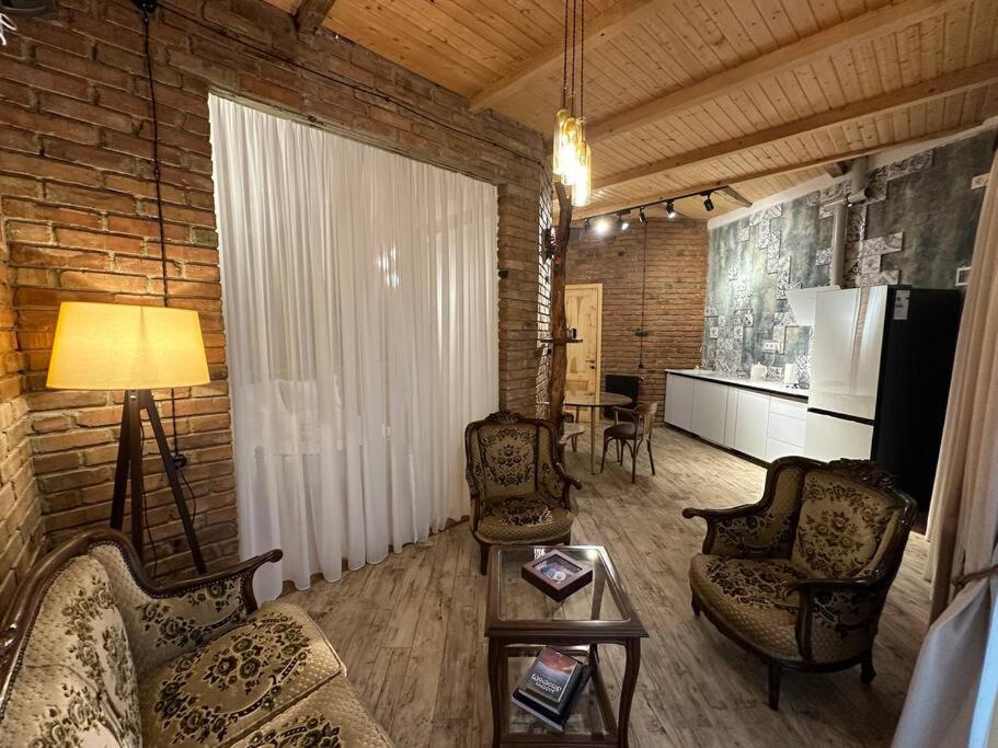 Сity center Loft style Apartment