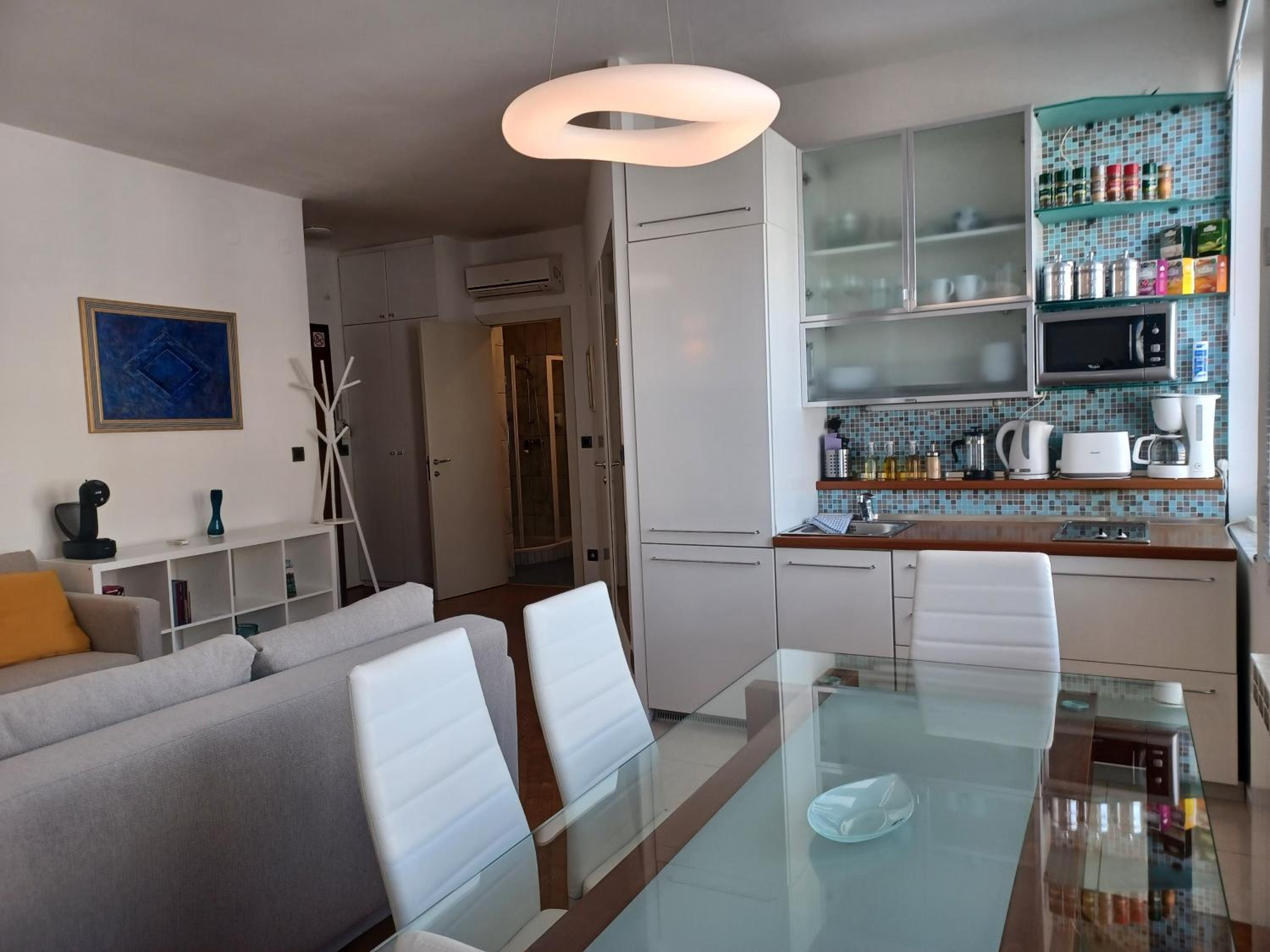 Apartment Ganymede