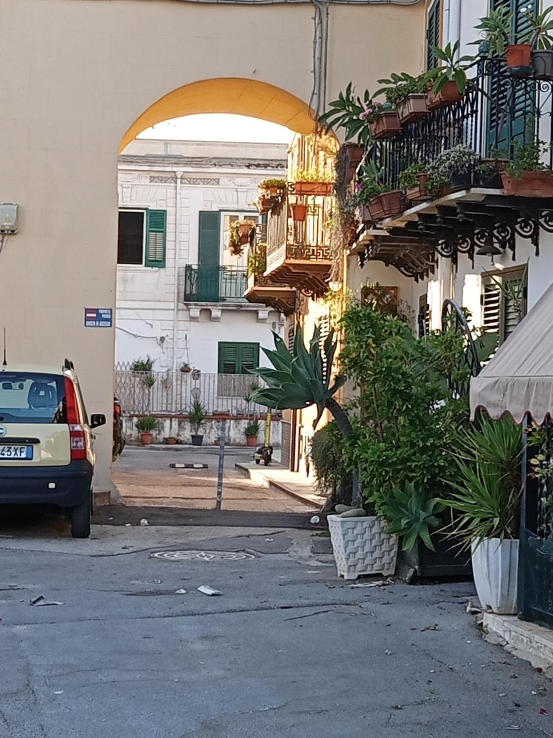 Mondello La Piazzetta Apartment