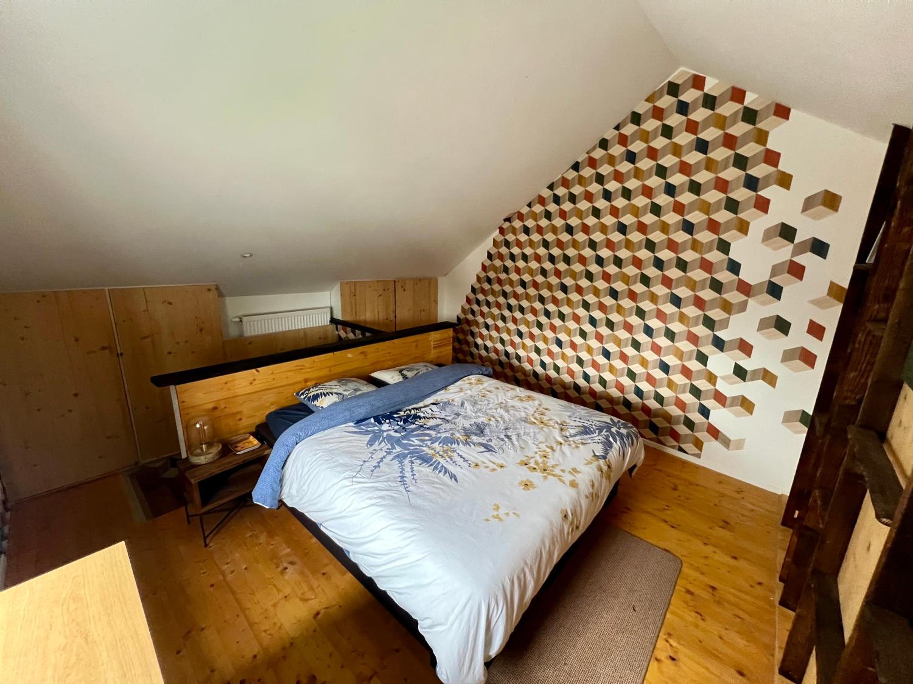 Capstay La Louvière