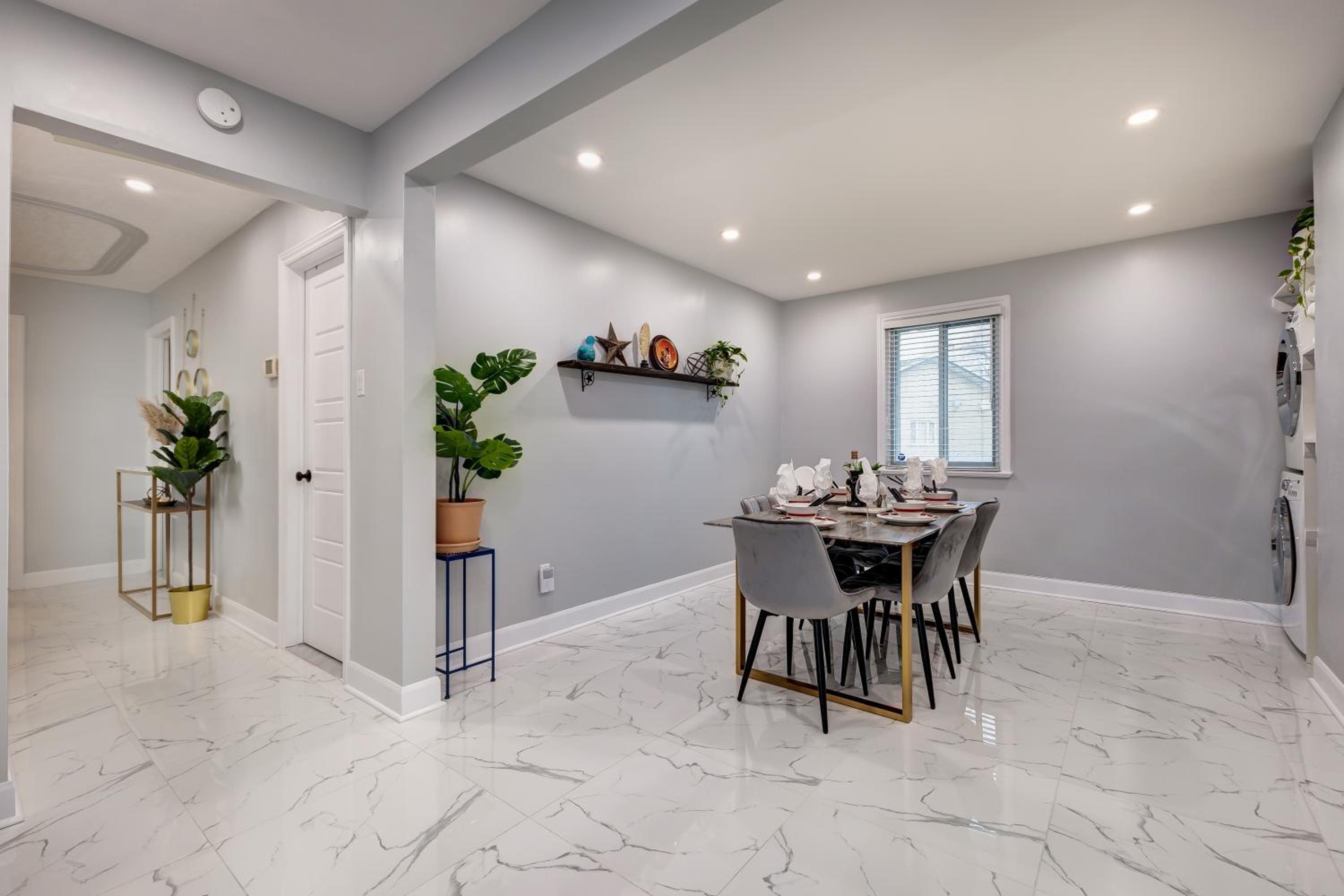 Modern 3 Bedrooms Lacordaire Suite