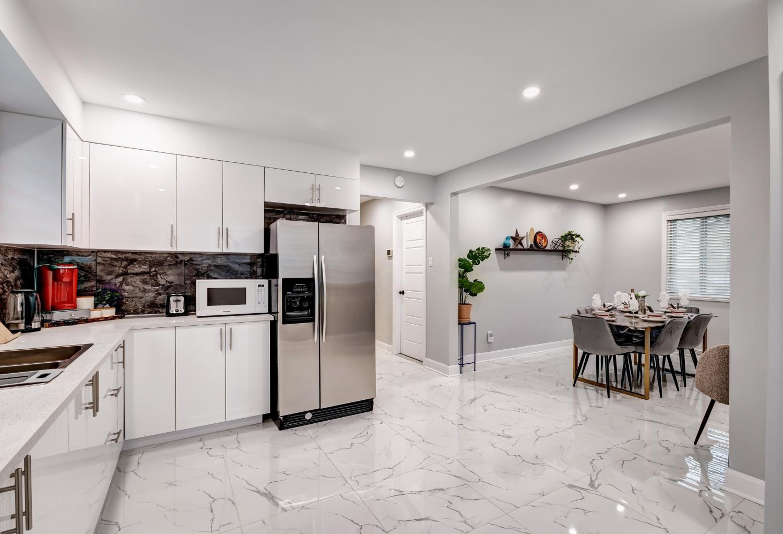 Modern 3 Bedrooms Lacordaire Suite
