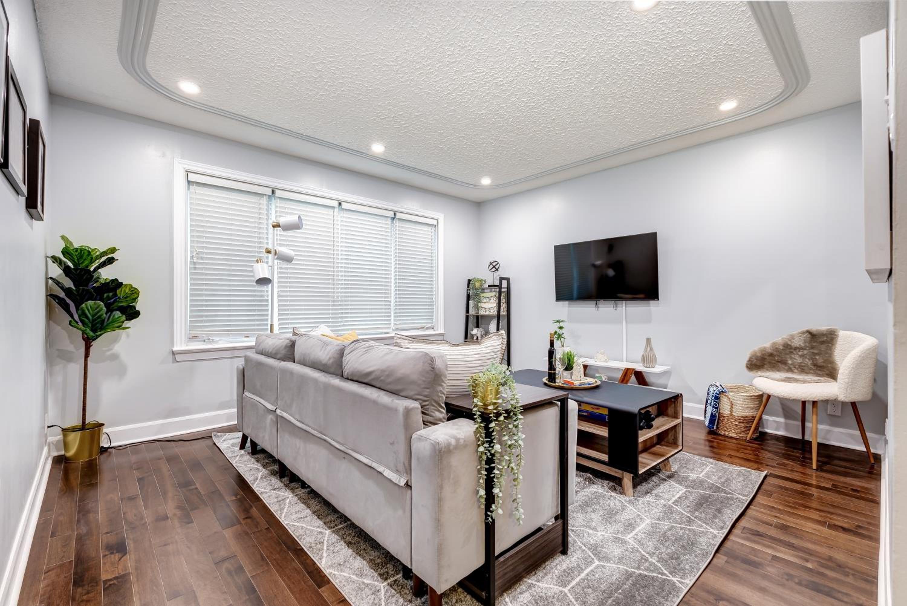 Modern 3 Bedrooms Lacordaire Suite