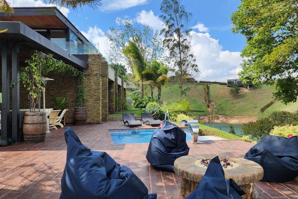 Maremansa Lake House Guatapé