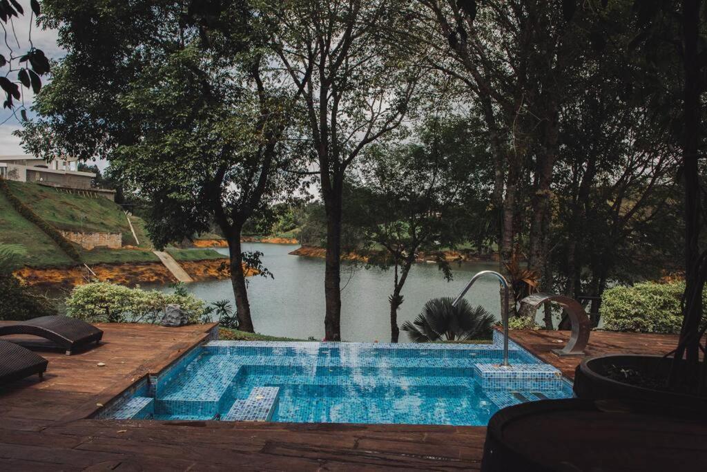 Maremansa Lake House Guatapé