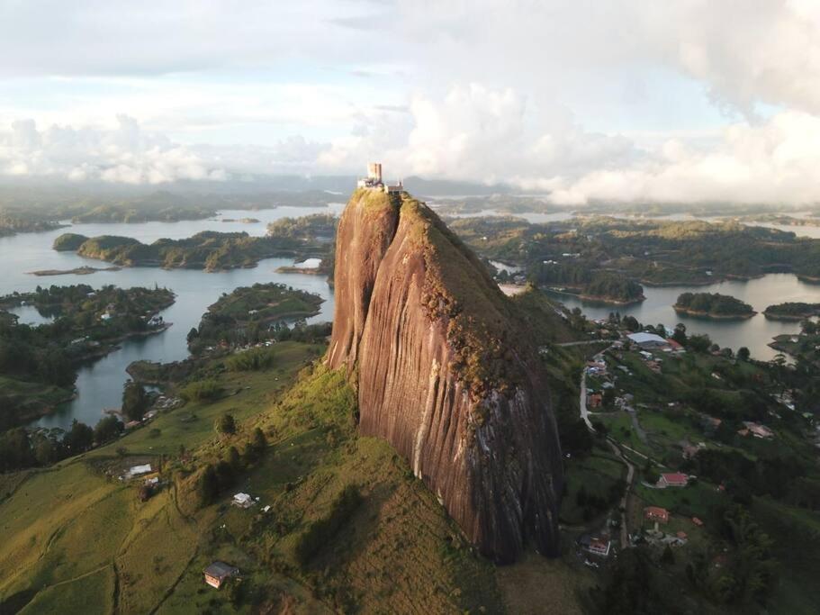 Maremansa Lake House Guatapé