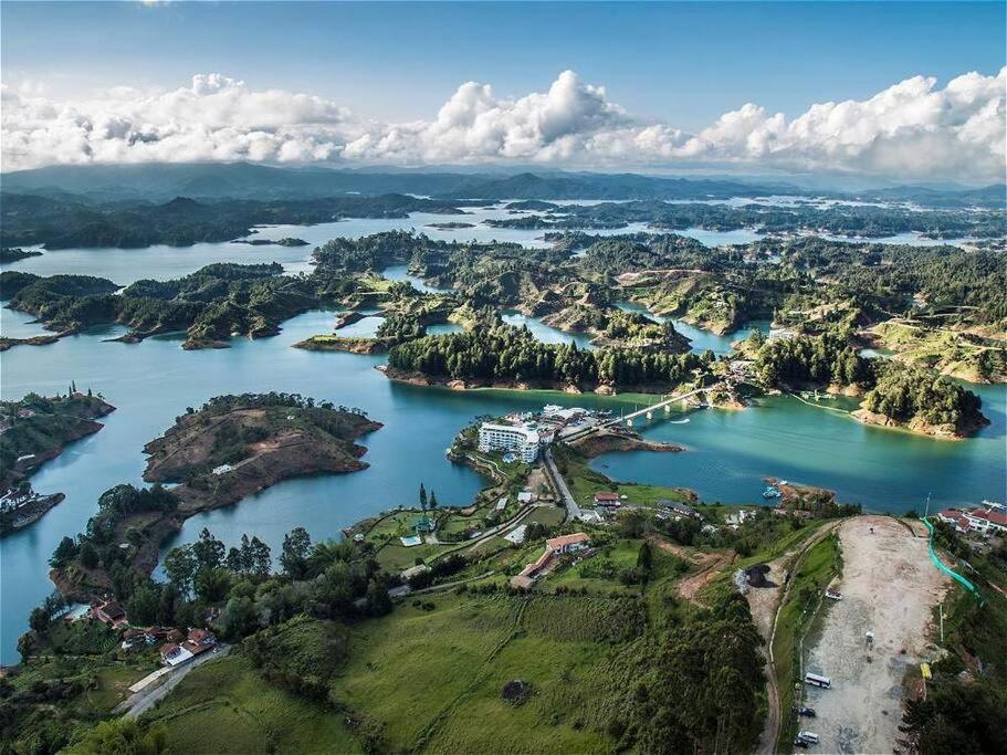 Maremansa Lake House Guatapé