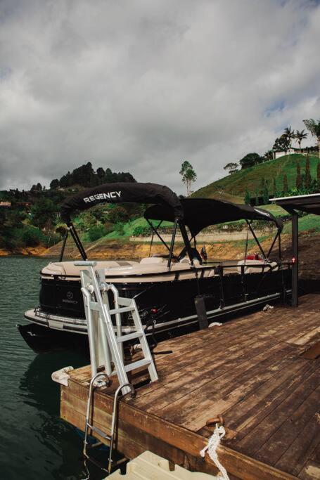 Maremansa Lake House Guatapé