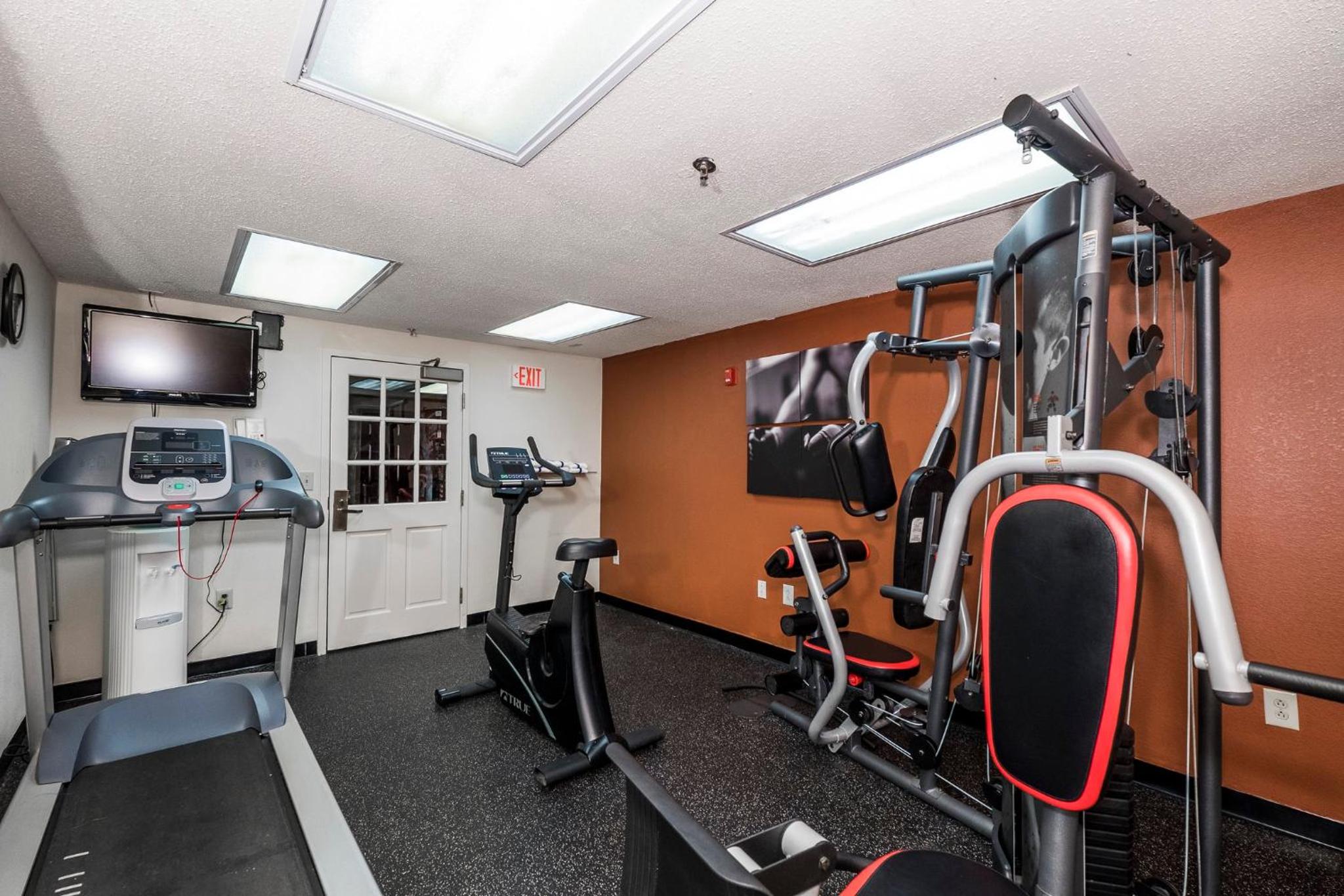 Red Roof Inn & Suites Stafford, VA - Quantico, Photo 3