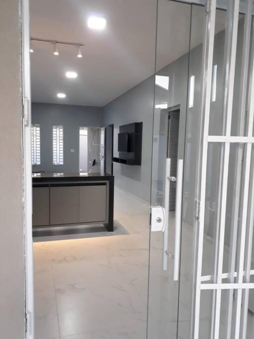 Casa com piscina, churrasqueira, praia maravilhosa!