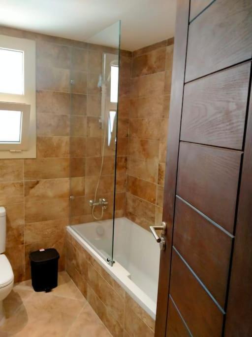 Modern apartment near Sheikh Zayed