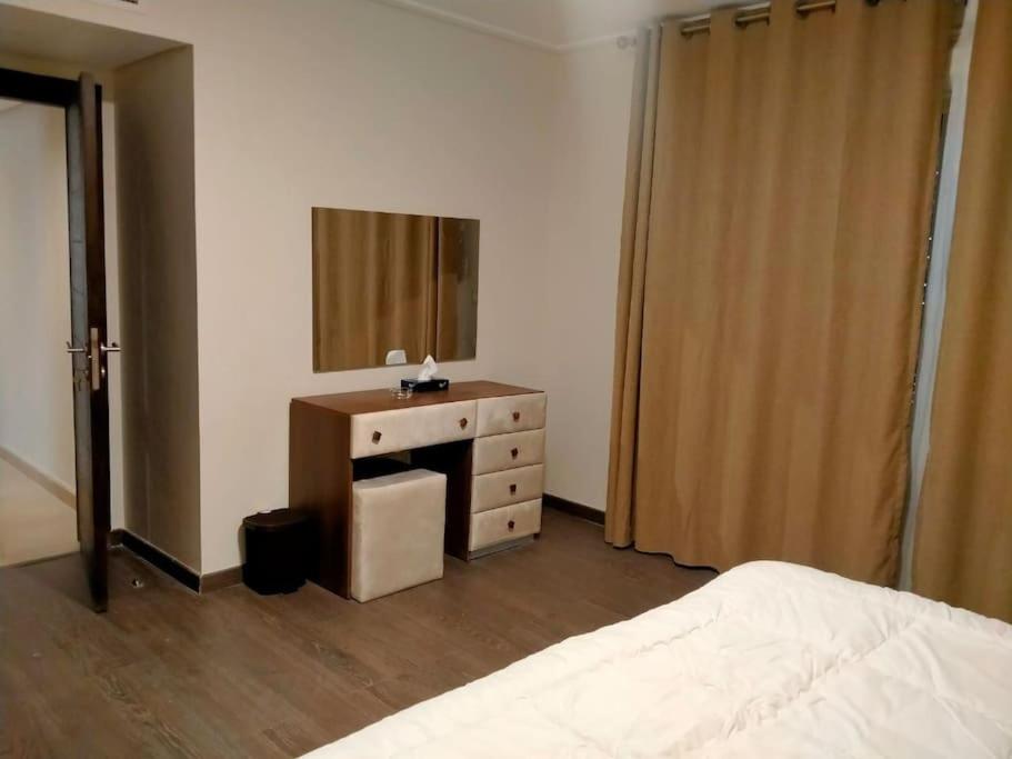 Modern apartment near Sheikh Zayed