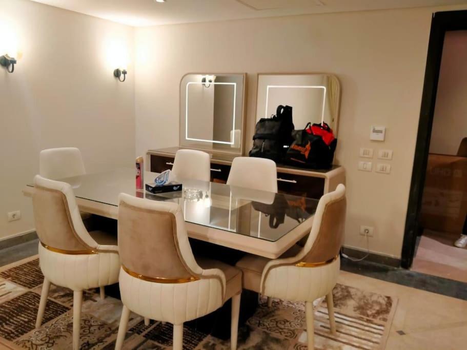 Modern apartment near Sheikh Zayed
