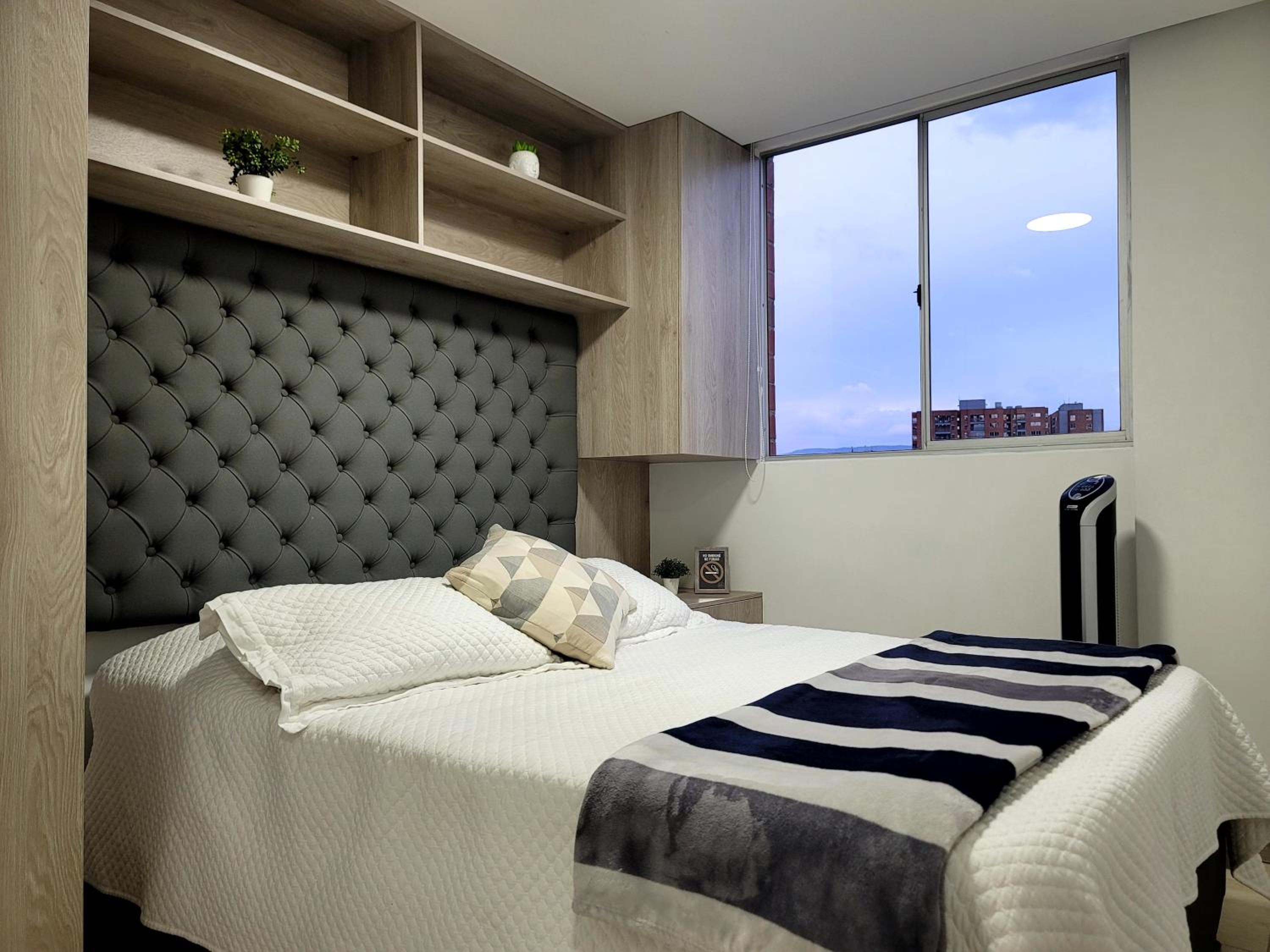 Modern 2/2 Apartment in Sabaneta with City View