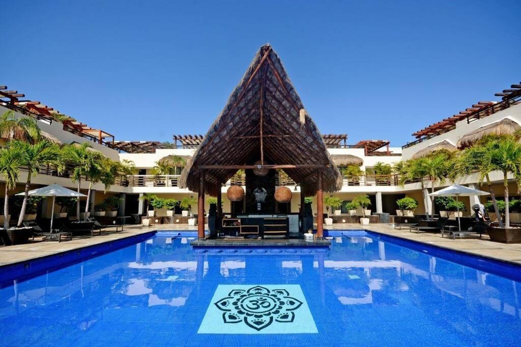 Private Pool 2 Bedroom Aldea Thai view 2