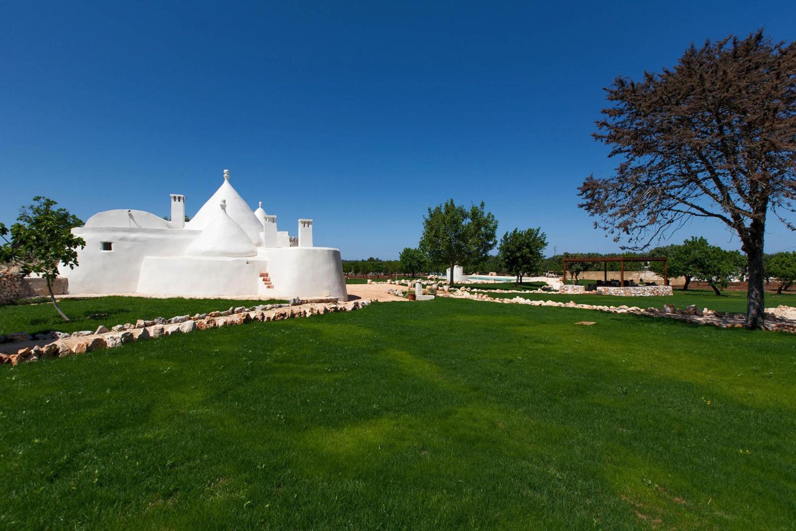 Trullo Coco' by Perle di Puglia