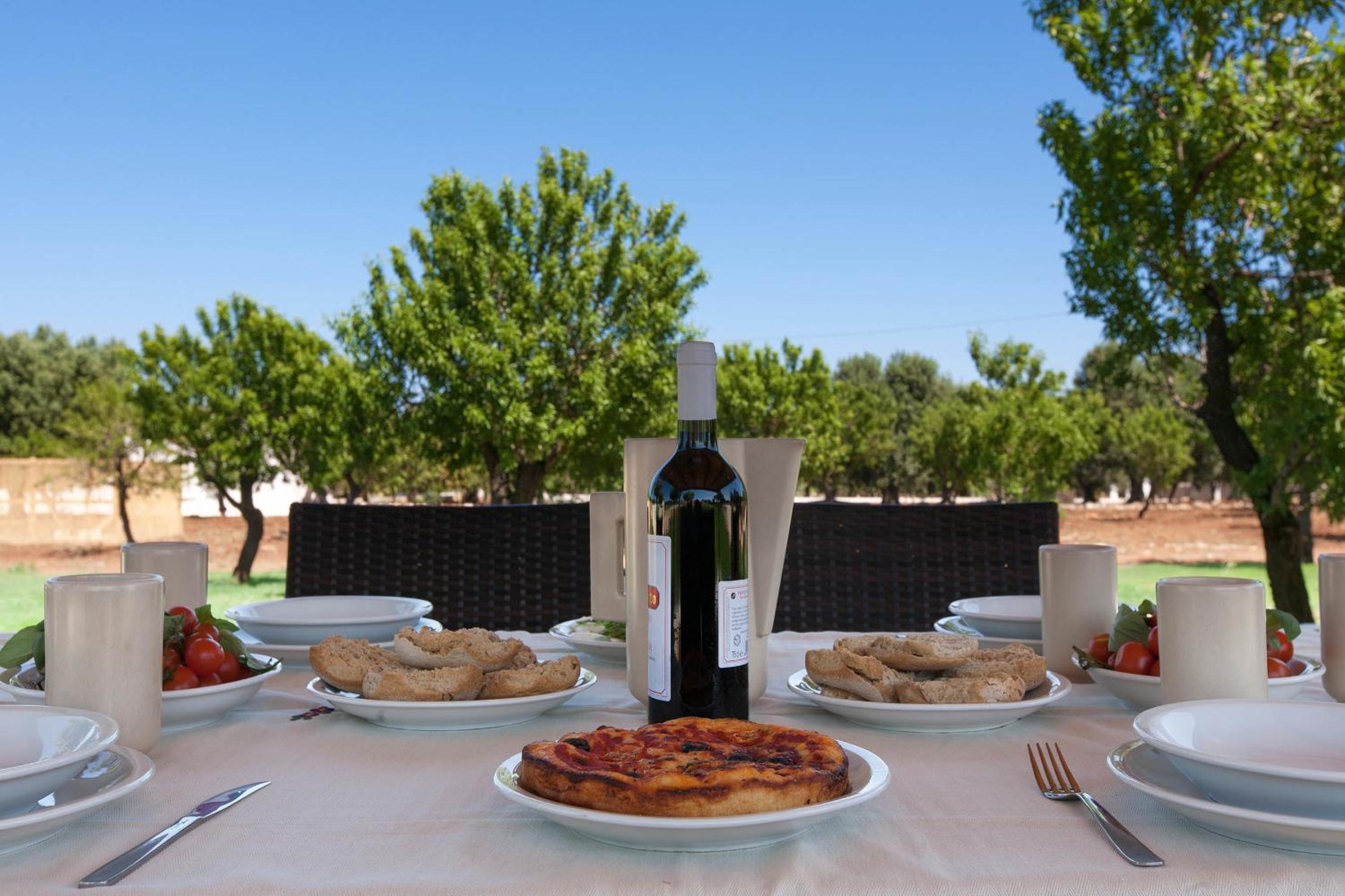 Trullo Coco' by Perle di Puglia