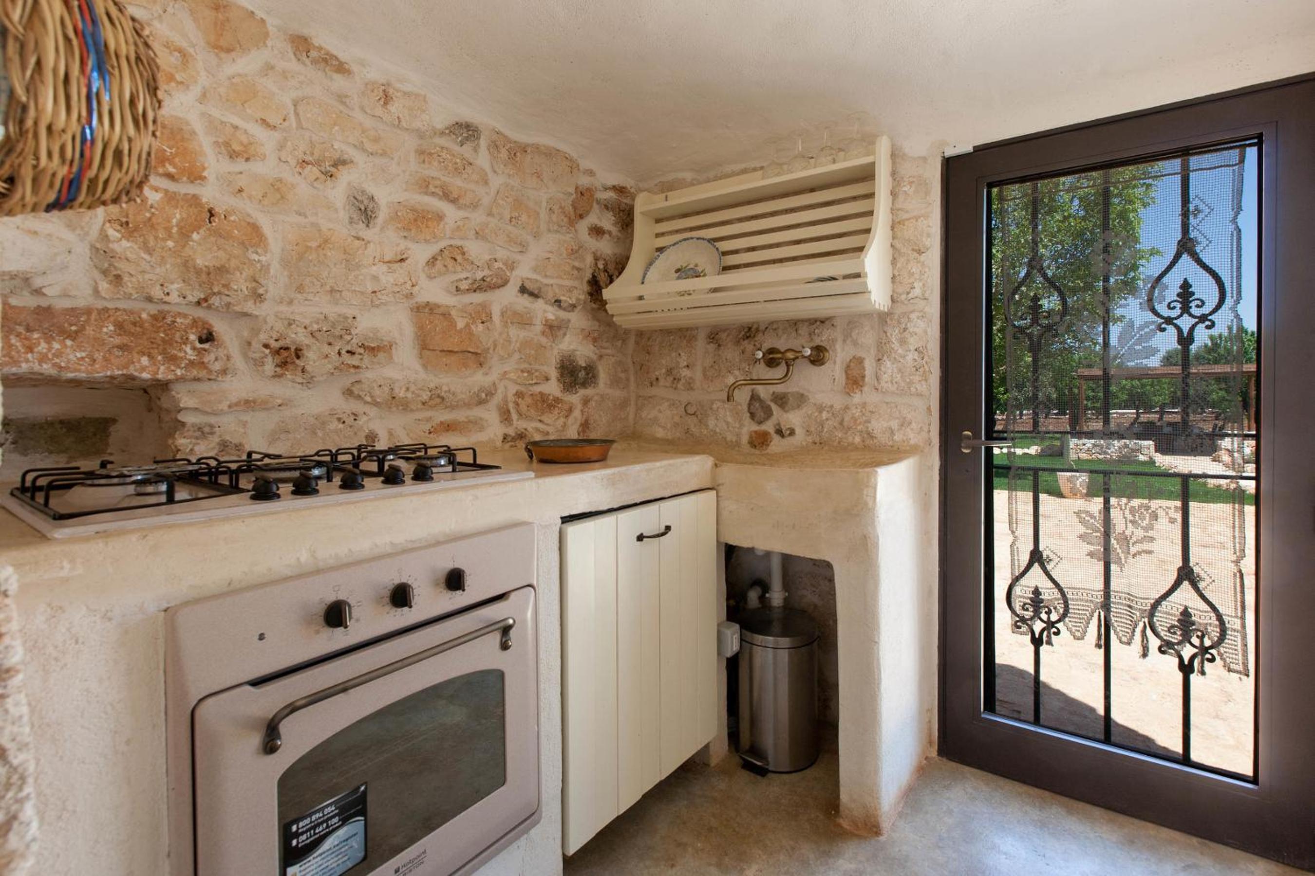 Trullo Coco' by Perle di Puglia