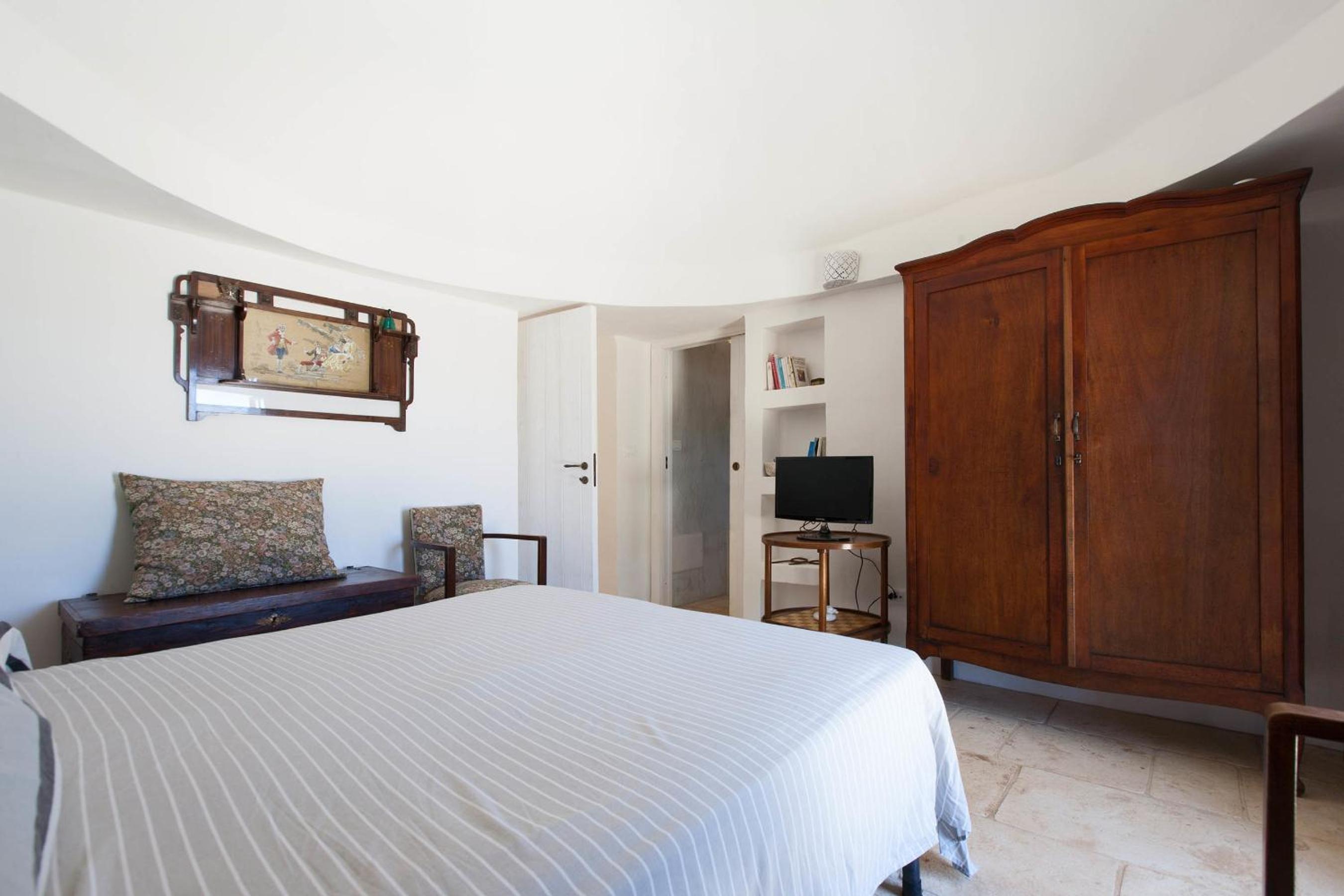 Trullo Coco' by Perle di Puglia