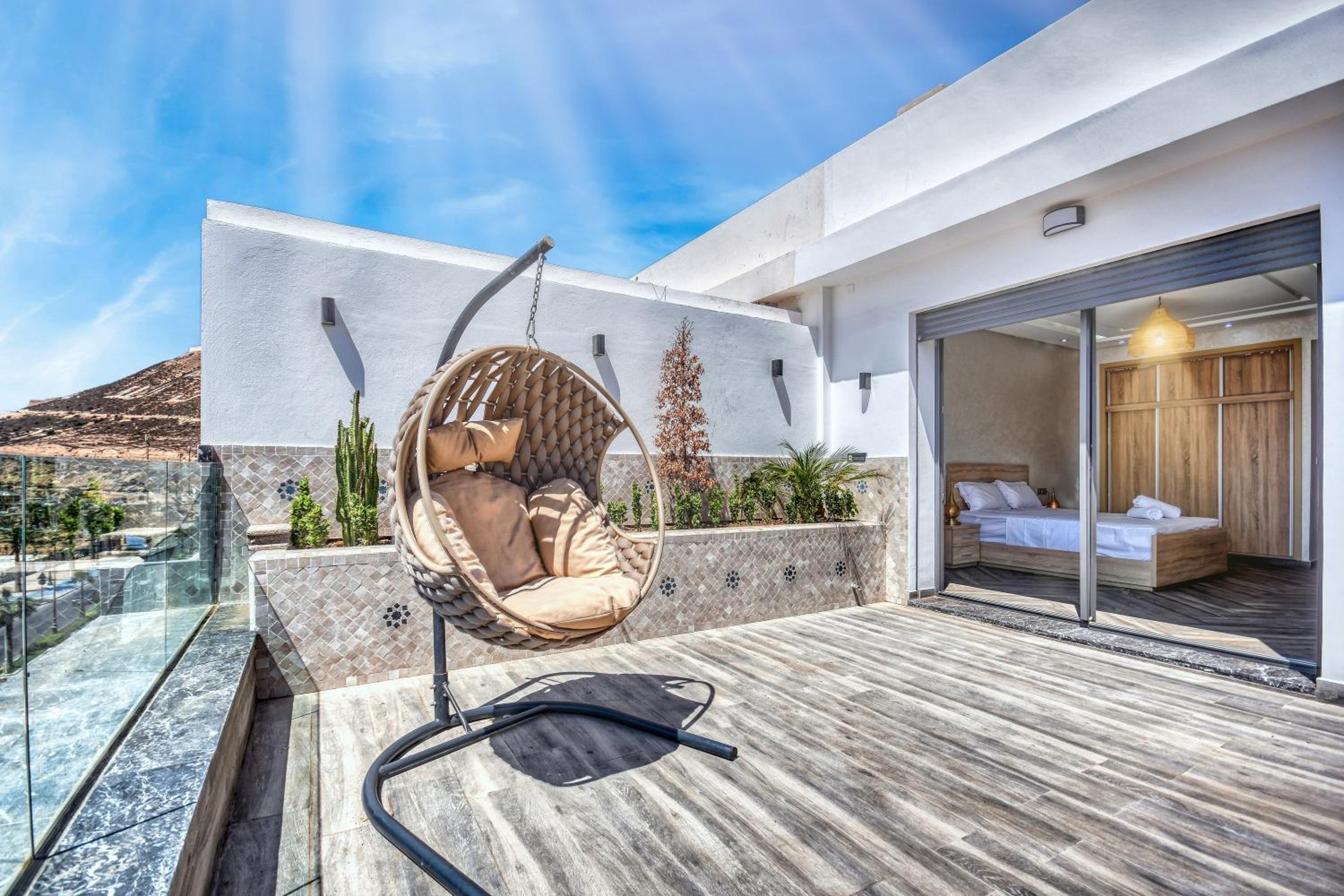 balance & terrace