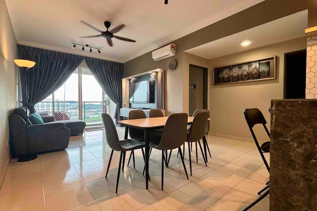 COZY Modern Spacious 8pax S PICE Penang photo 4