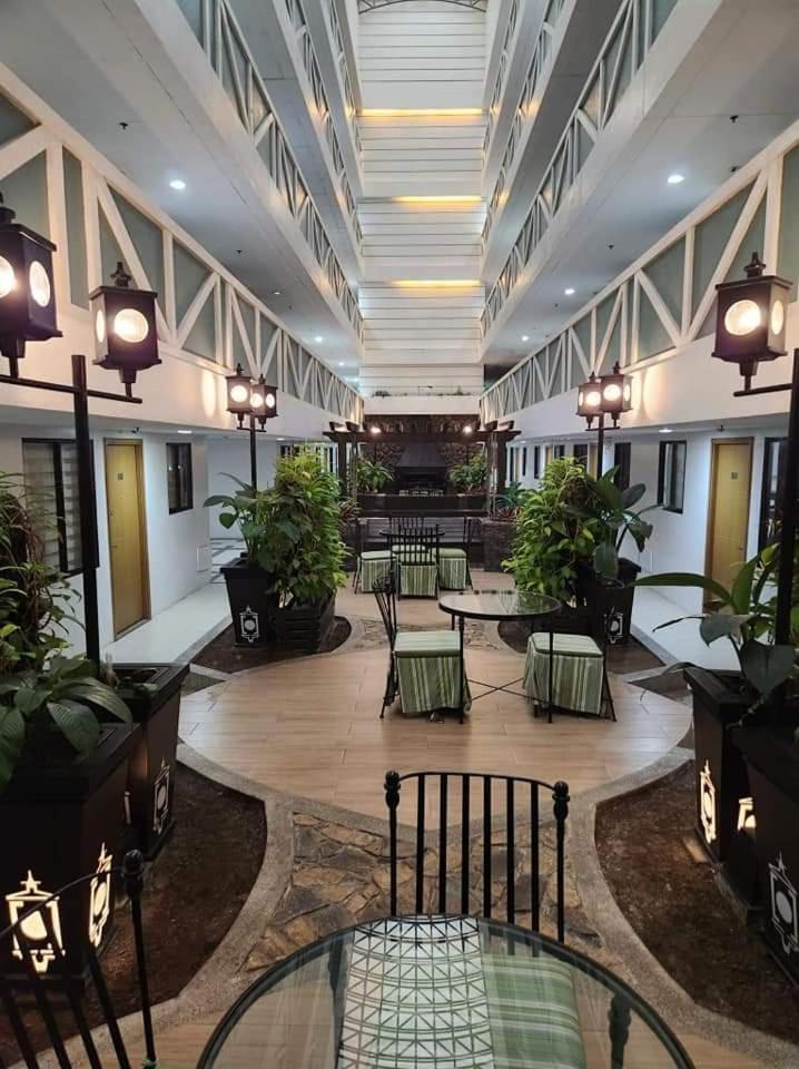 Family Staycation in Tagaytay