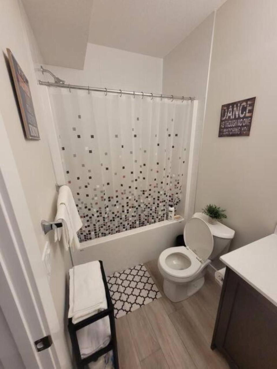 Cozy brand new 2 bedroom suite in Calgary