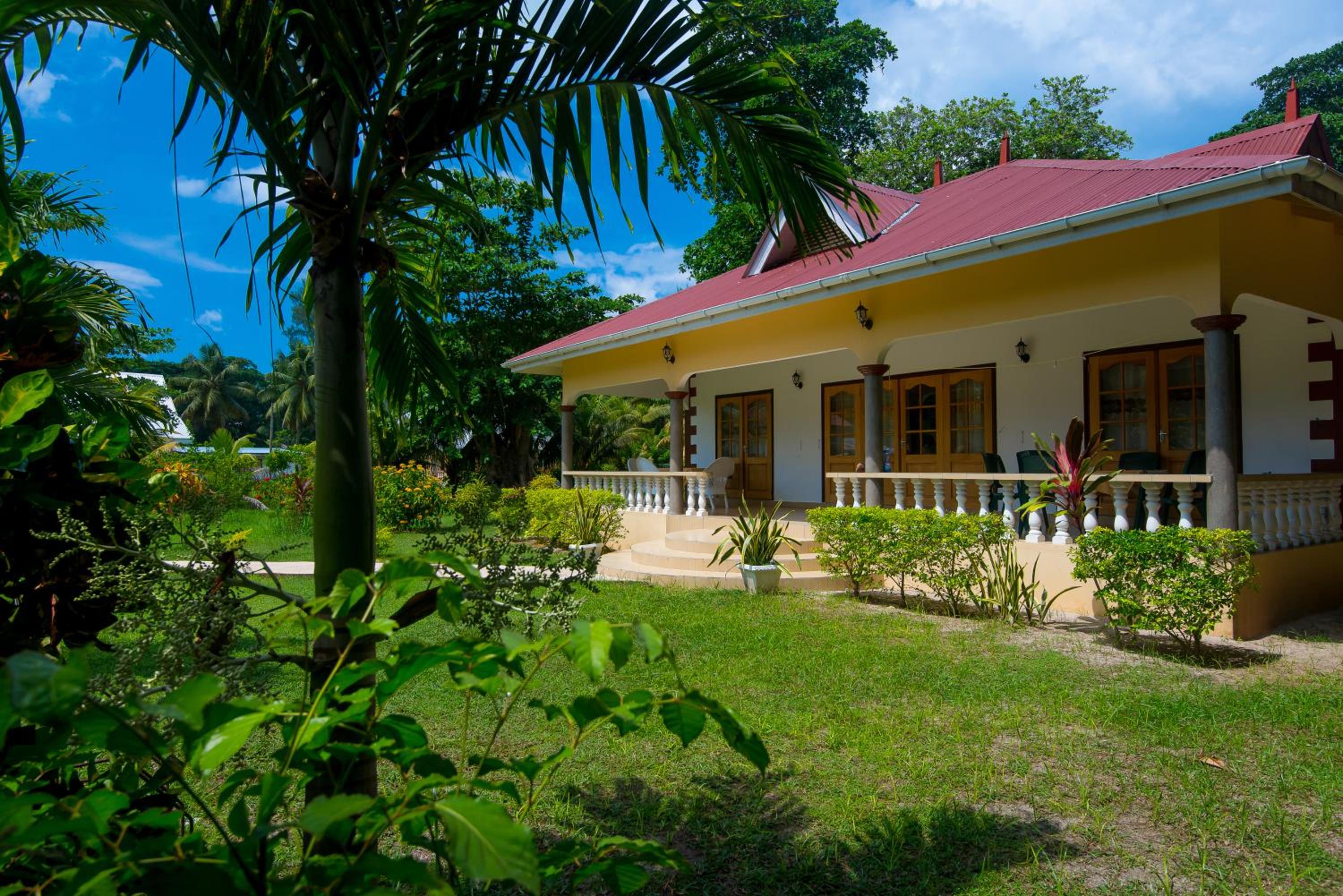 Zerof Self Catering Apartments