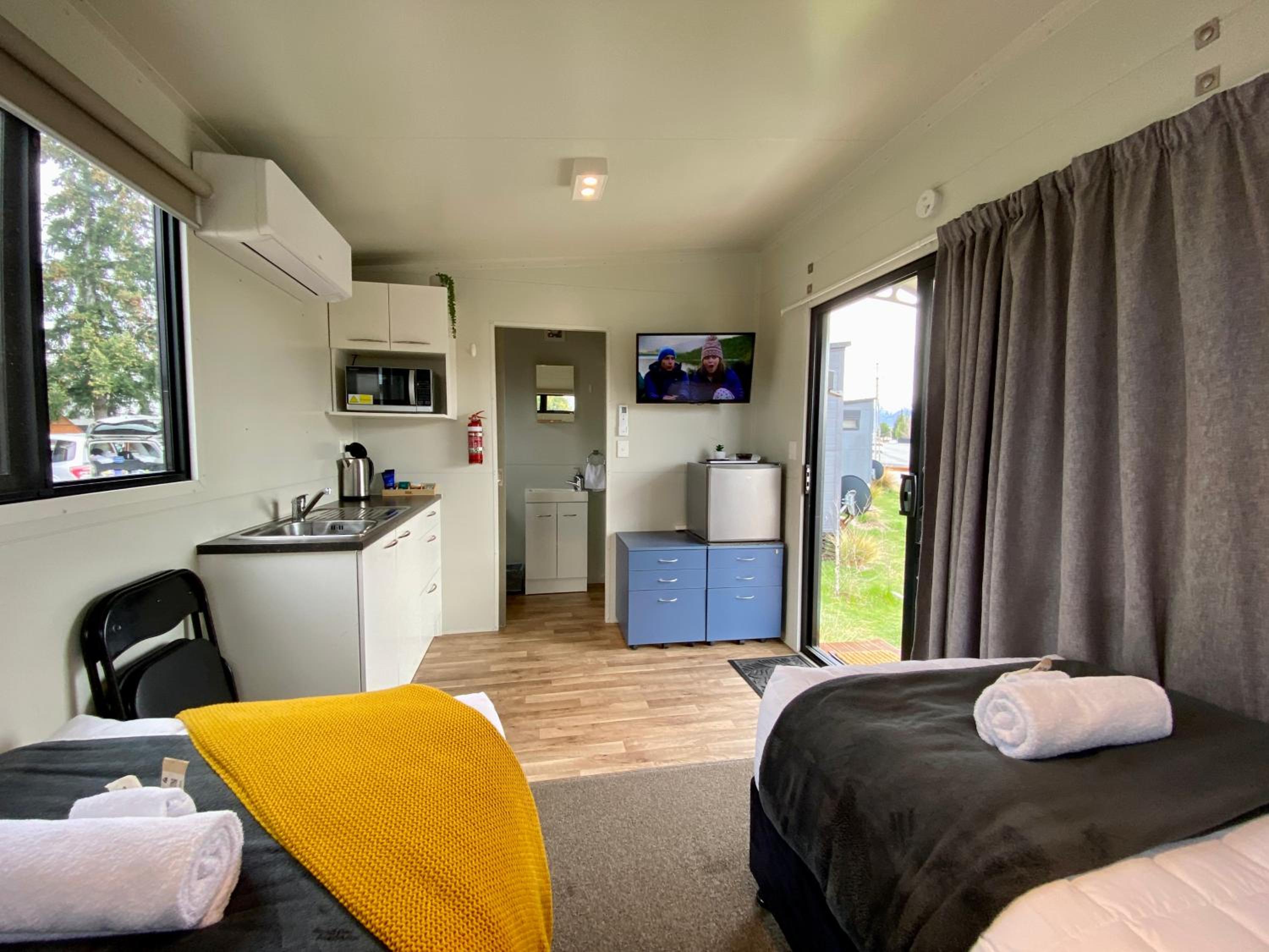 Hotel Stunted Totara, Unit 1 - Image 1