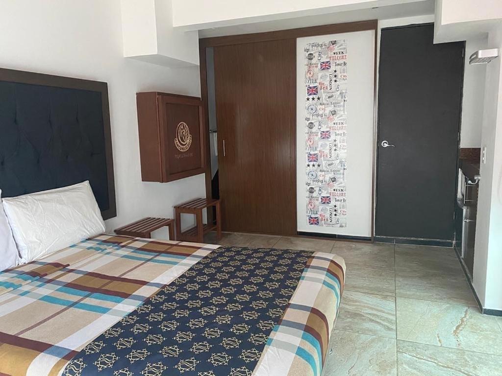 Cancún Hotel Boutique & Hostel