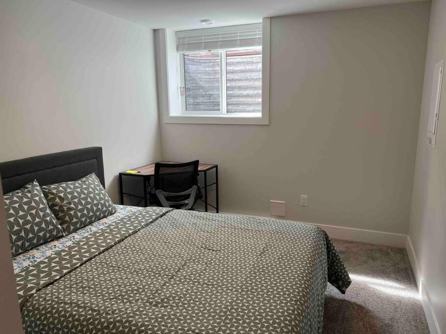 2 Bedroom Basement Suite With Kitchen and Laundry