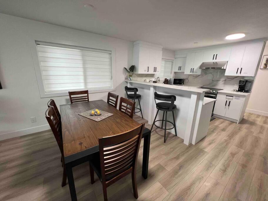 Ricky’s beautiful private apartment/Suite