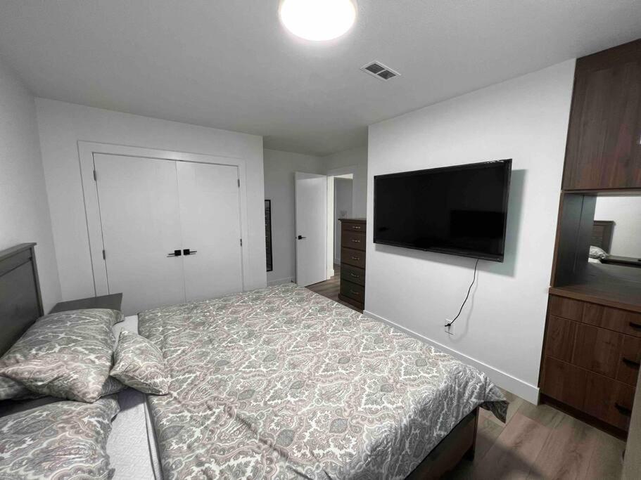 Ricky’s beautiful private apartment/Suite