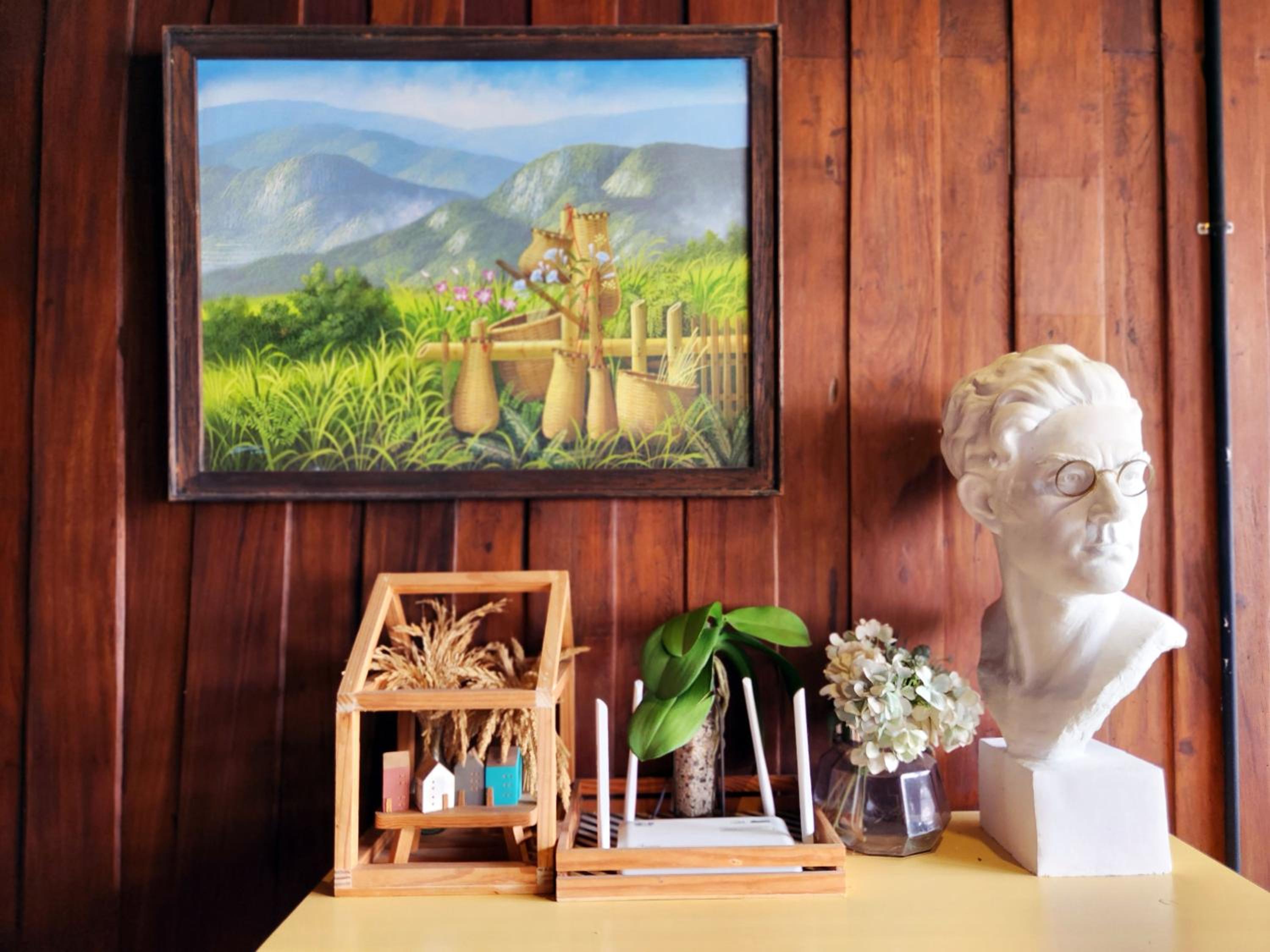 Baan Mai Kradan Hostel Chiang Rai