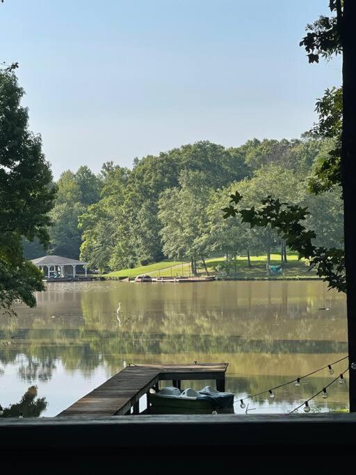 Waterfront Luxury on Lake Sinclair with Wraparound Deck,and Fireplace view 3
