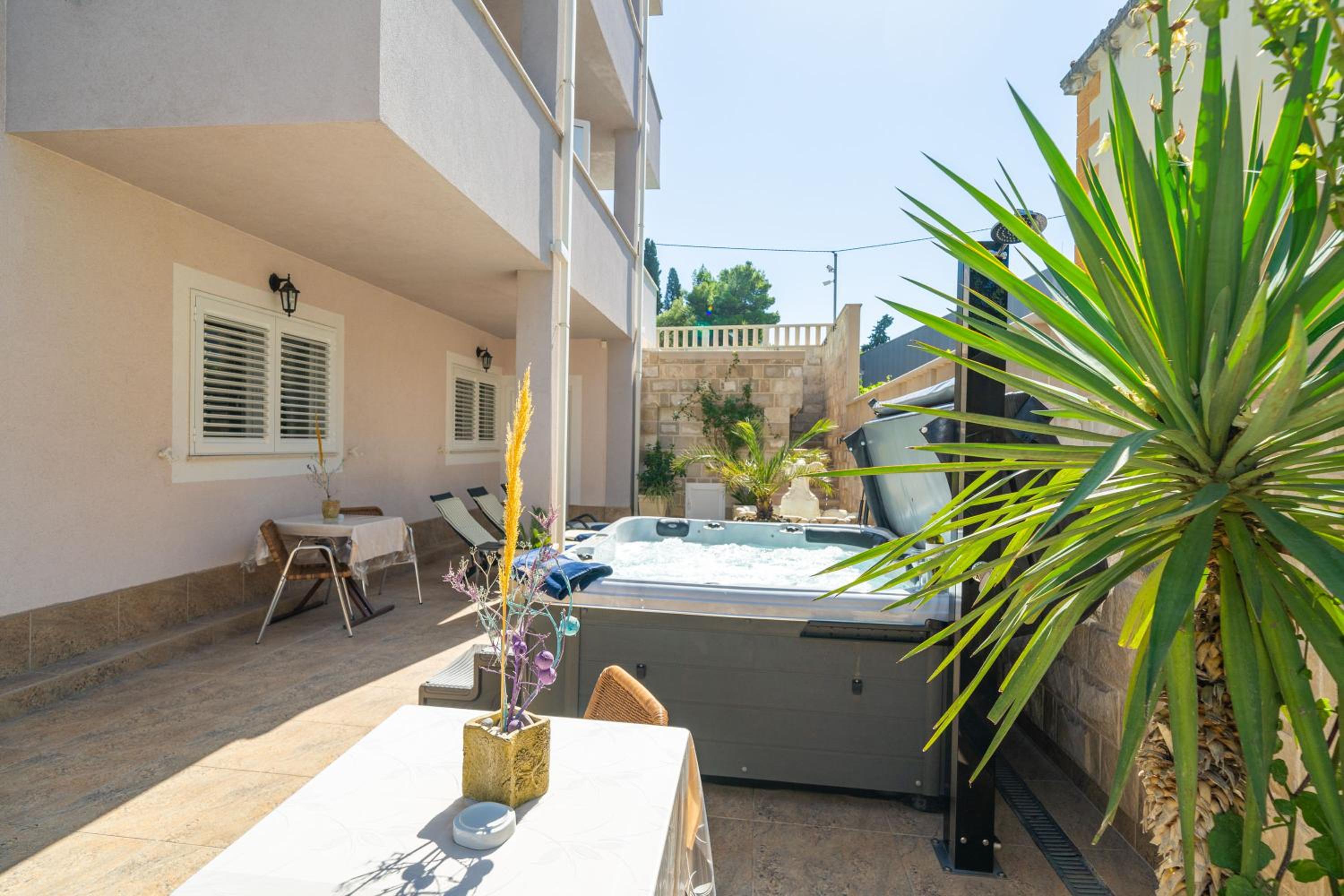 Apartments Villa Aura - Adult Only
