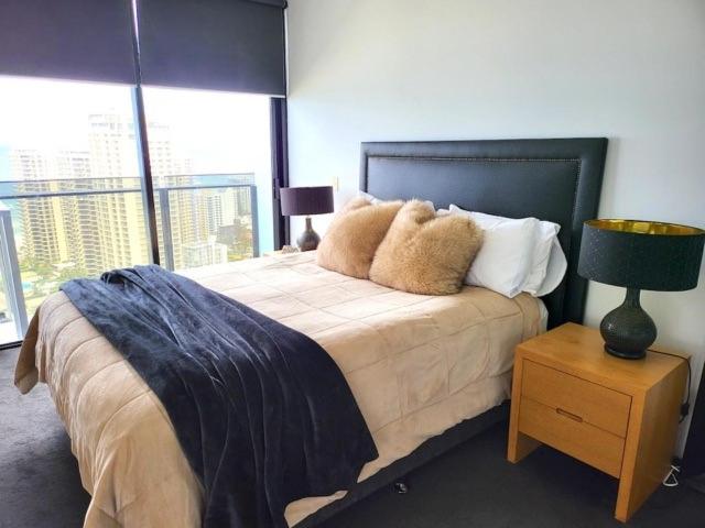 Circle on Cavill - Hosted by Coastal Letting Co.