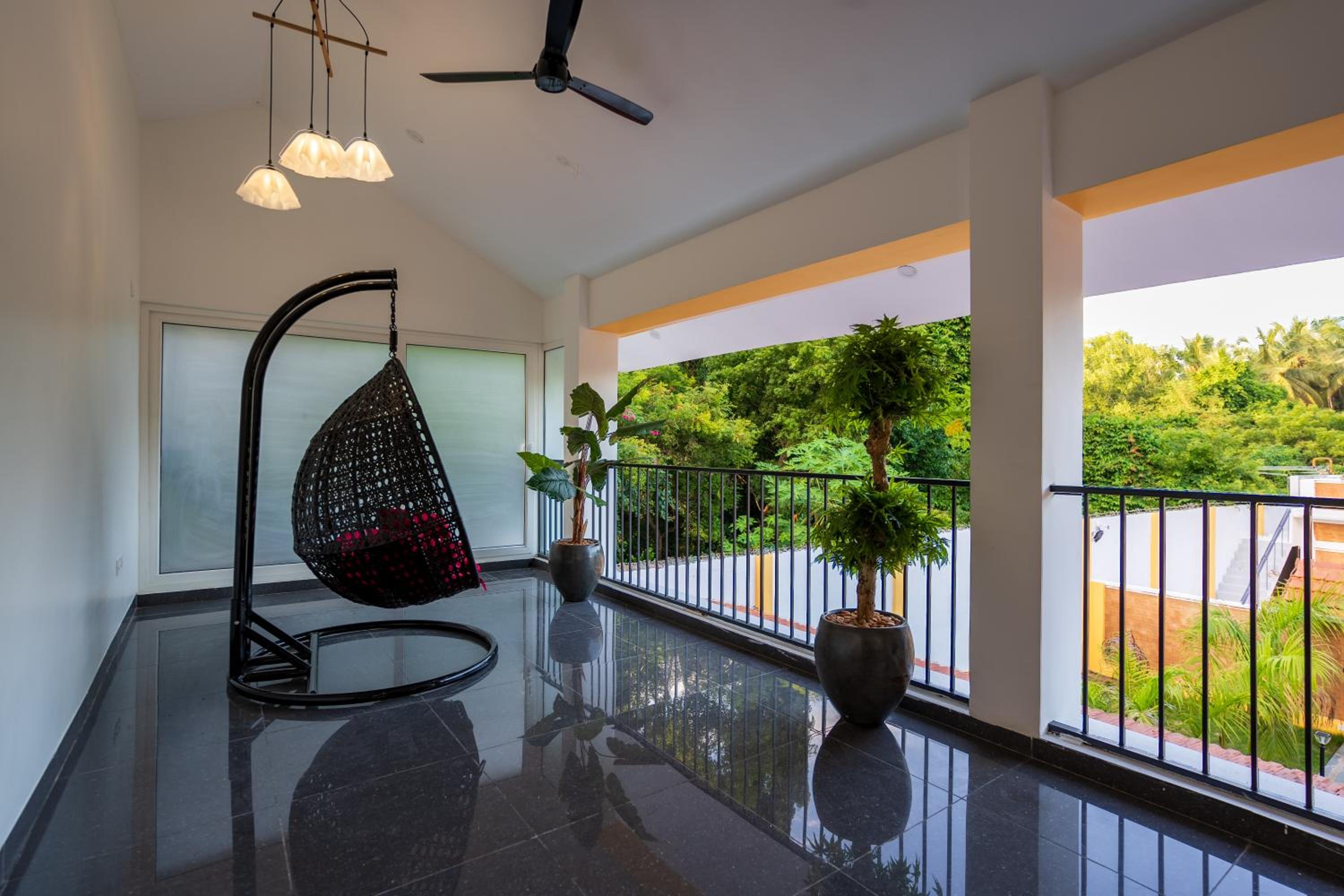 La Meadow Villa with Swimming Pool view 3