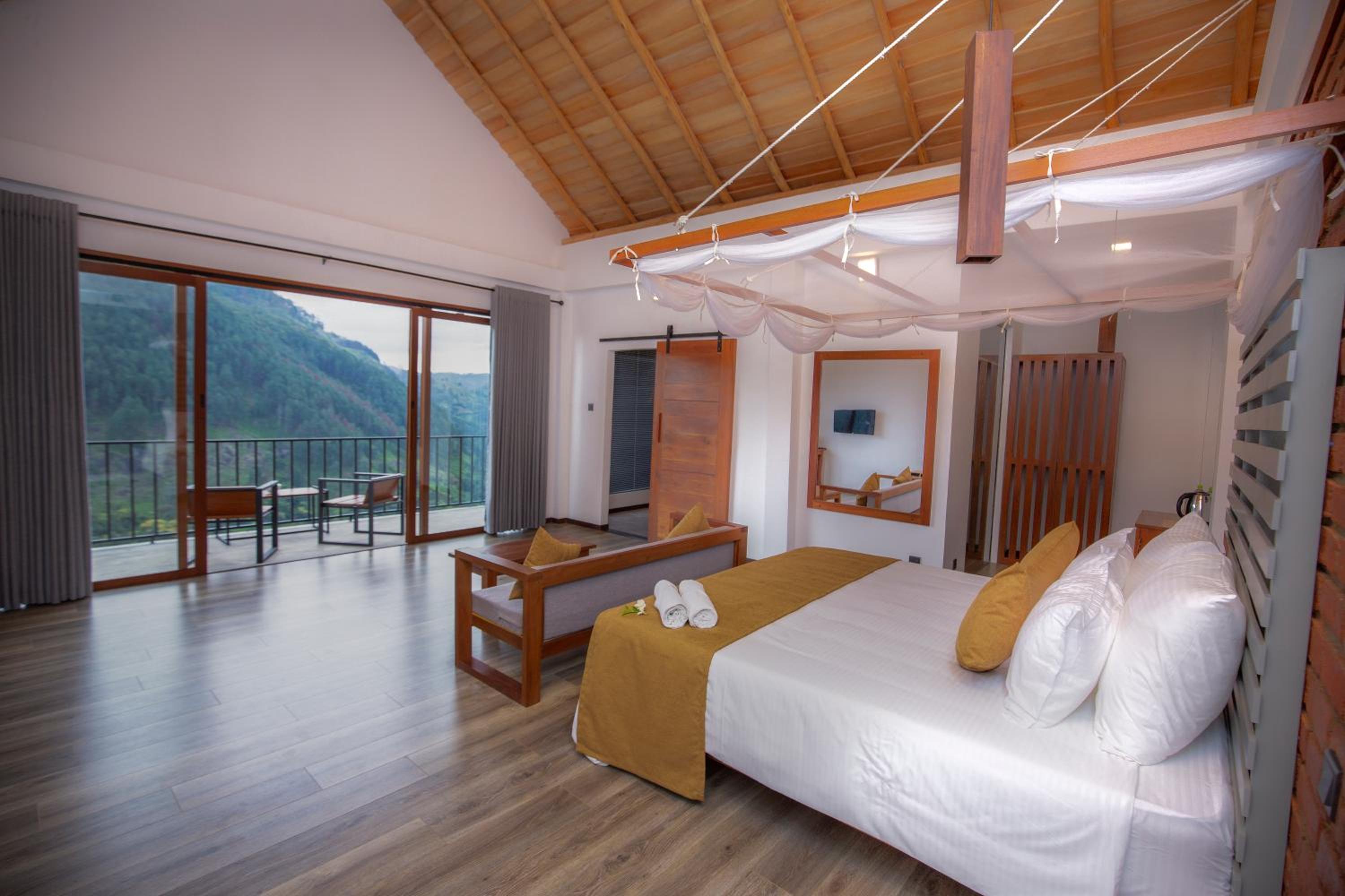Dowa Elegance Resort