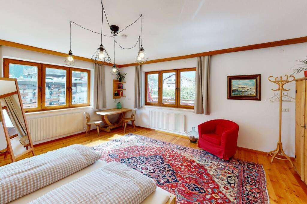 Haus Alberto - Haus mit 2 Ferienwohnungen