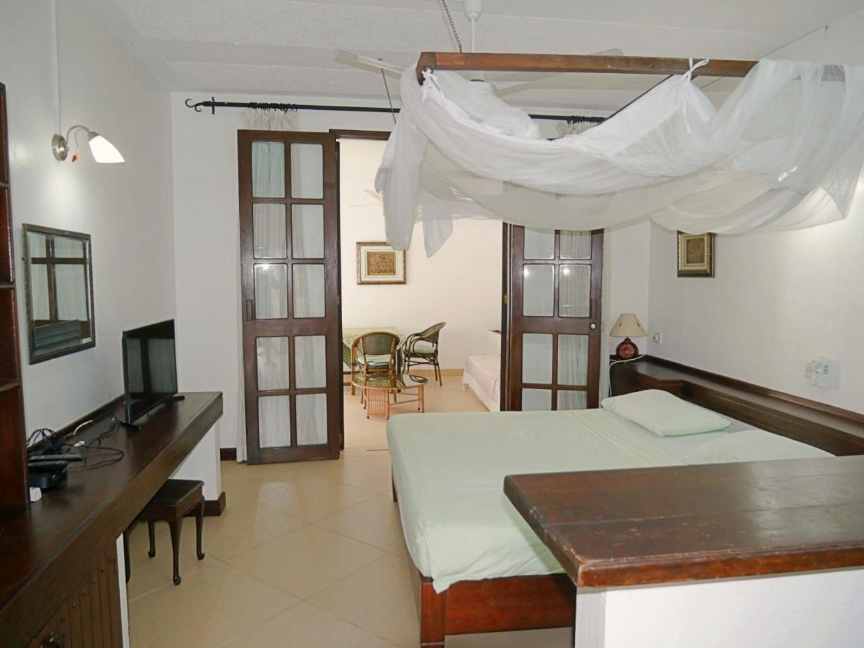 Apartment 211, pool, beach access nearby