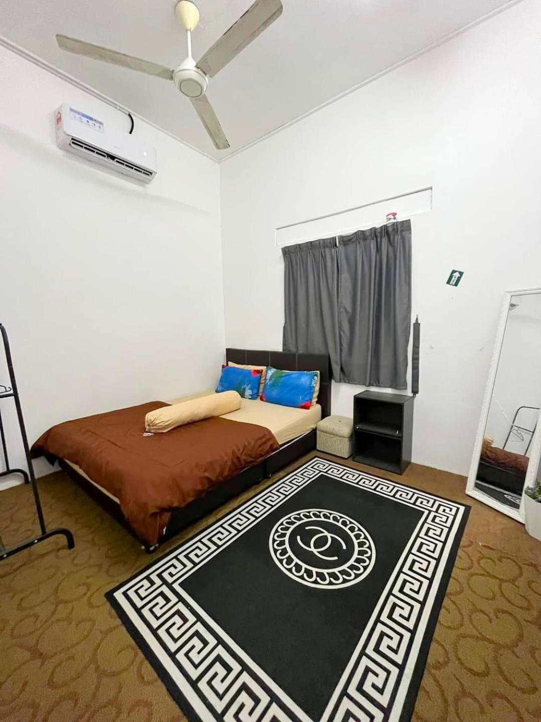 D'inaa Homestay Kota Bharu