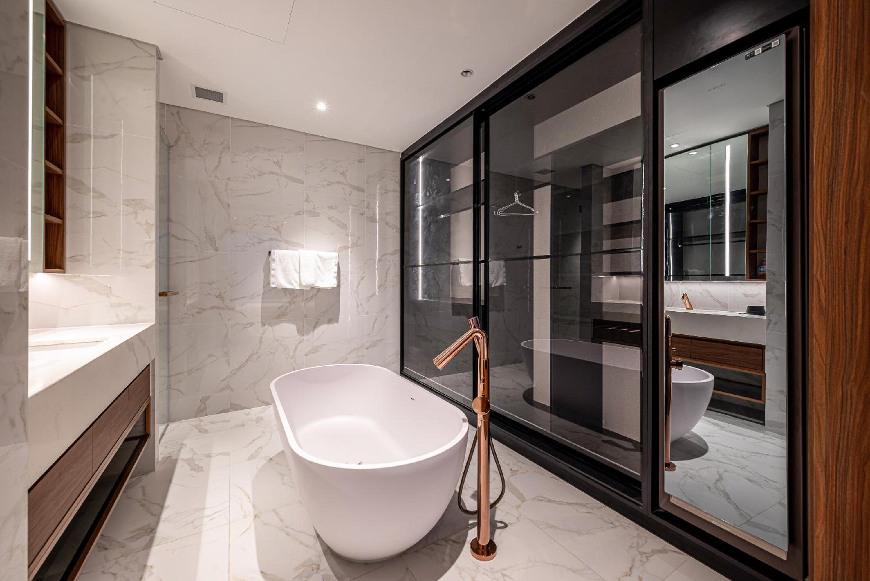 Metropole Condo City Central Sy's Home