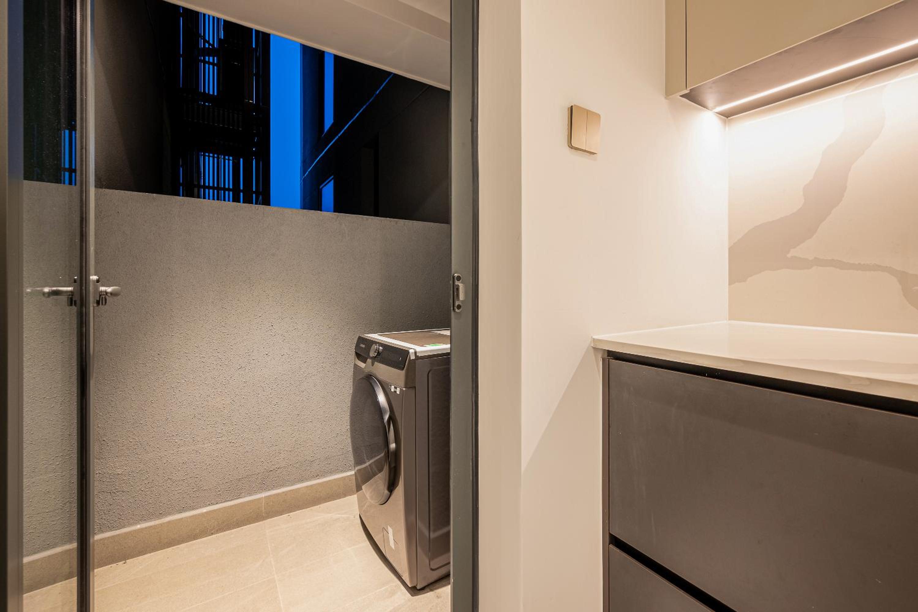 Metropole Condo City Central Sy's Home