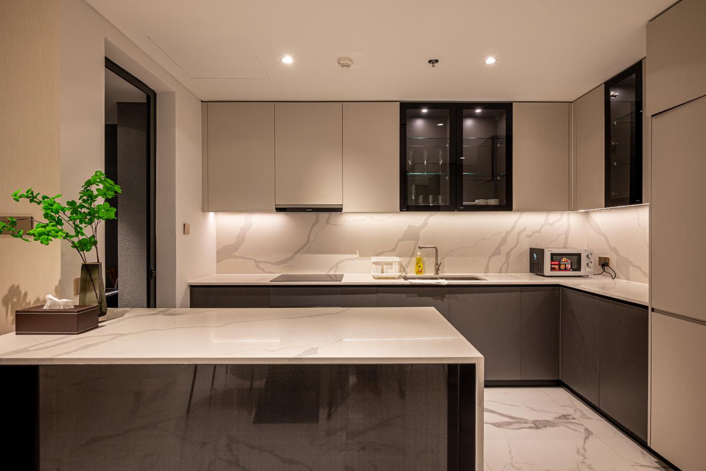 Metropole Condo City Central Sy's Home